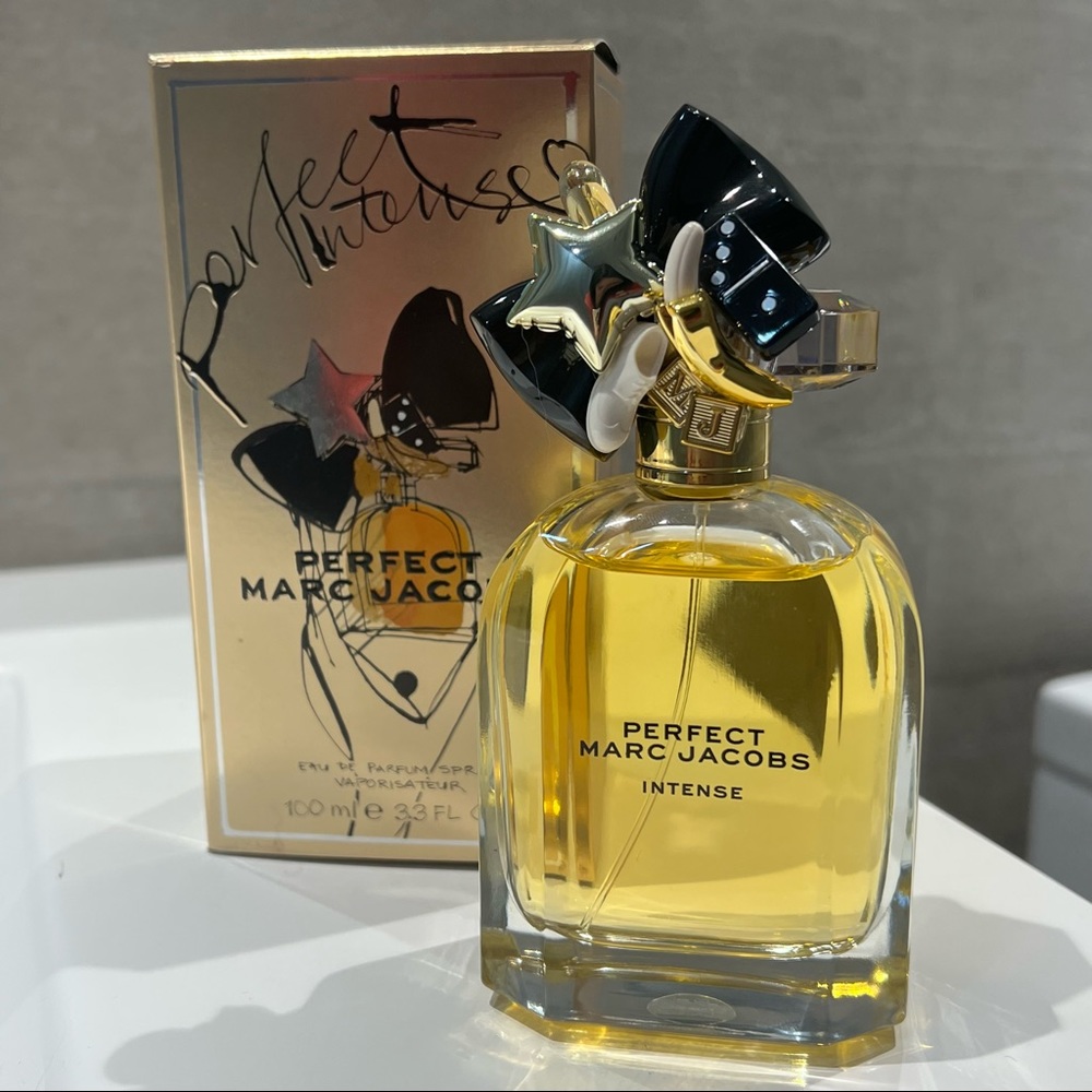 NIB Marc Jacobs Perfect Intense 100ml